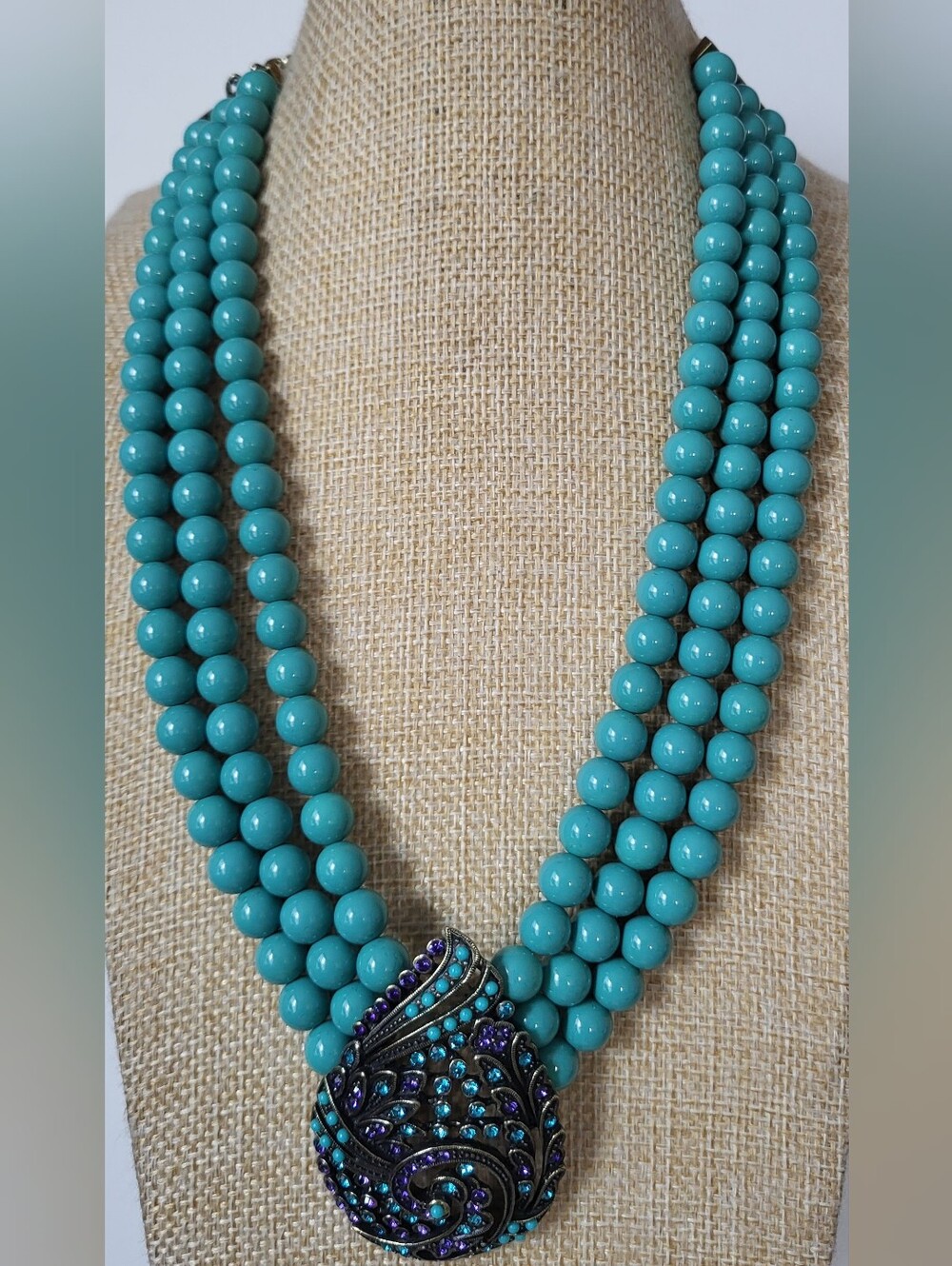 HEIDI DAUS Triple-Strand Turquoise Beaded Statement Necklace Rhinestones Swril